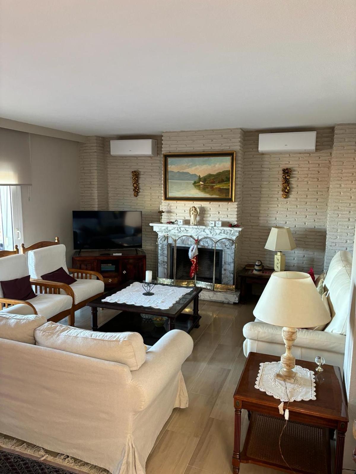 Villa Isabella Alhaurin de la Torre Luaran gambar